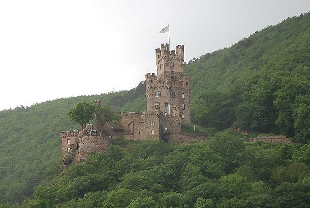 Замок-крепость Зоонек